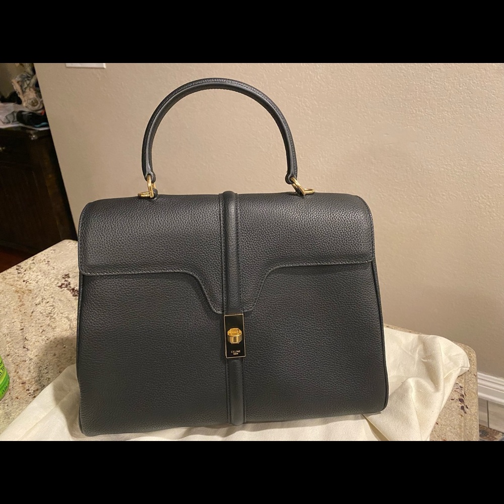 Black Medium 16 Bag